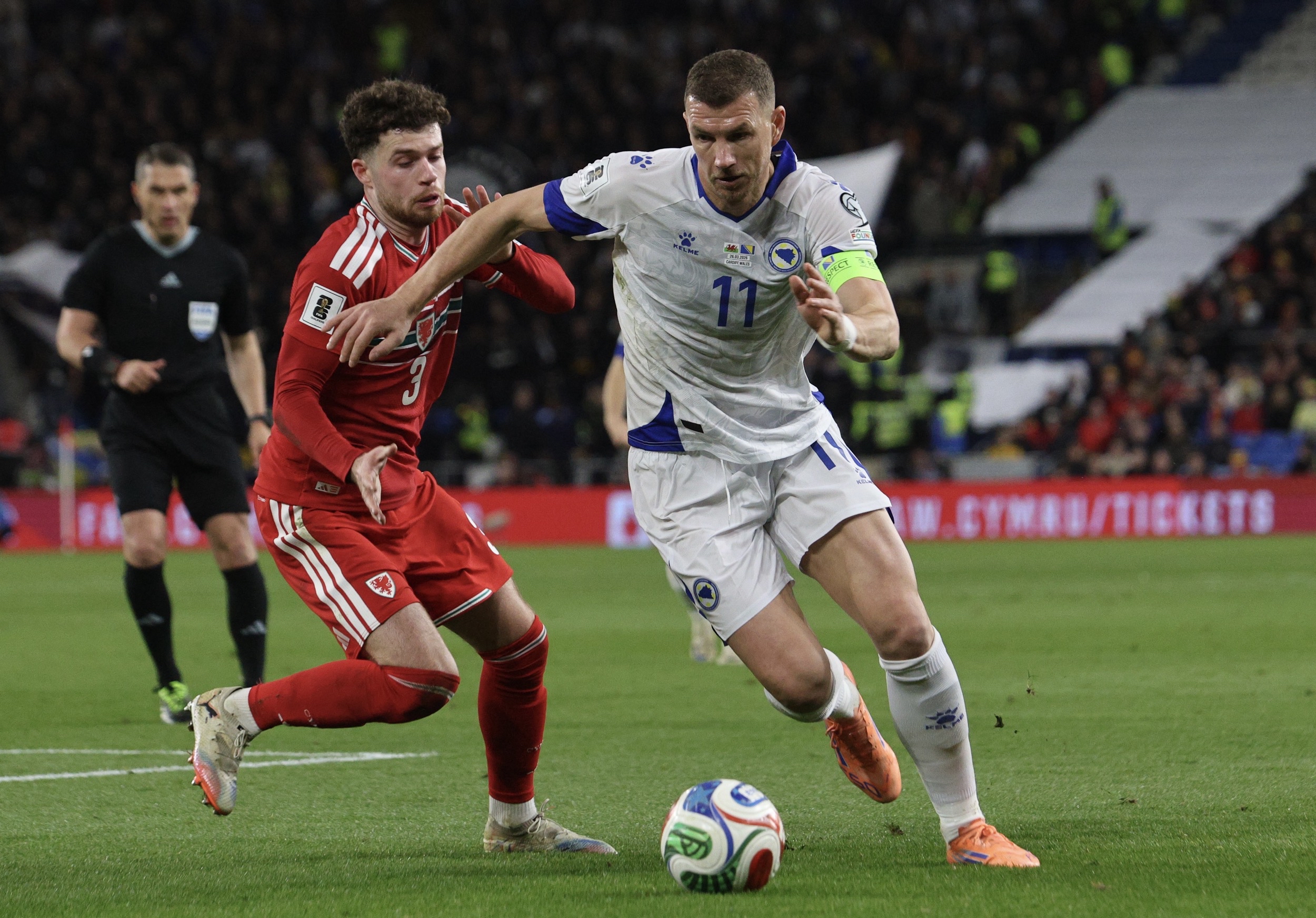 (VIDEO) KAKAV MAJSTOR: Pogledajte fenomenalan gol Edina Džeke!